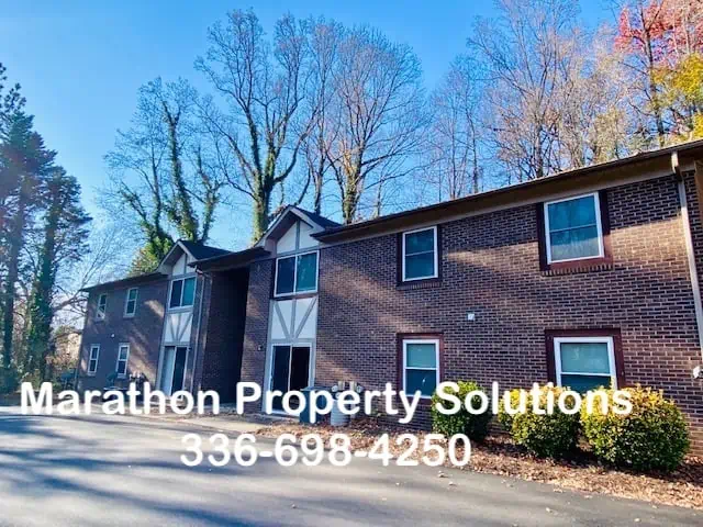 1100-13 Crescent Drive, Reidsville, NC 27320