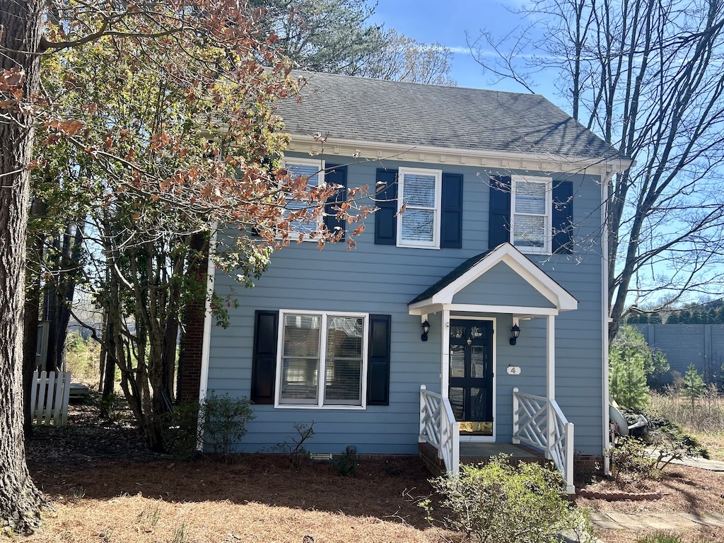 4 Holdsworth Court, Greensboro, NC 27455