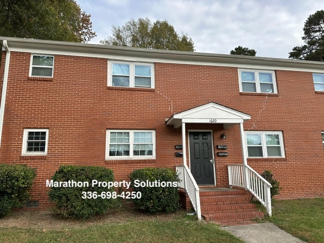 1620-F N English St, Greensboro, NC 27405