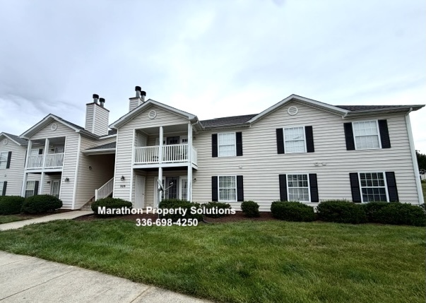 7129-D W. Friendly Avenue, Greensboro,  NC 27410