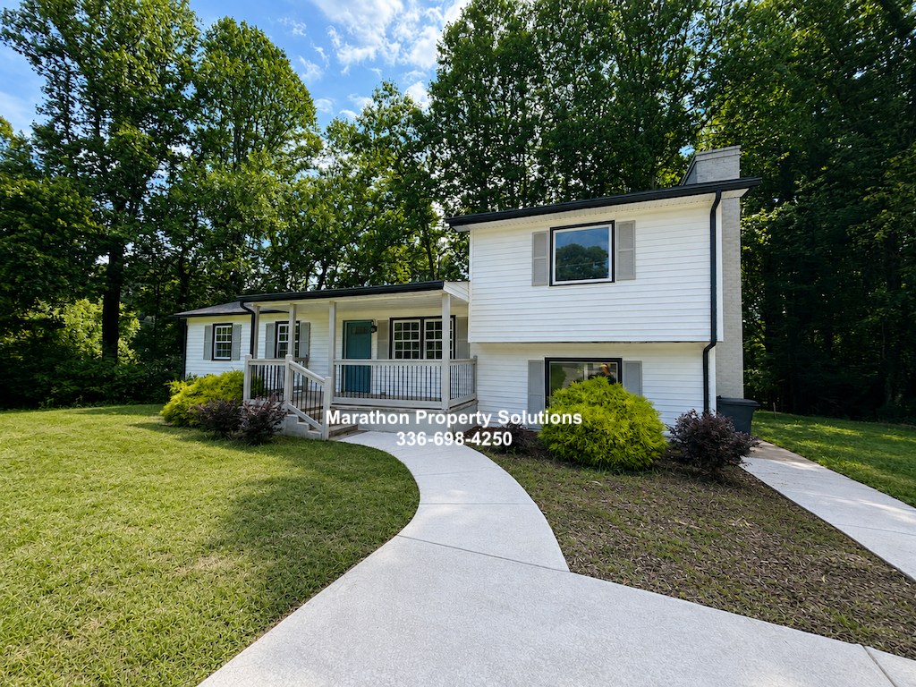 6200 Ridge Road, Tobaccoville, NC 27050