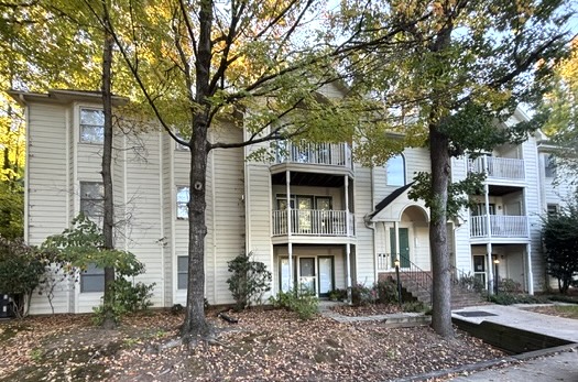 5928-F W. Friendly Ave., Greensboro, NC 27410